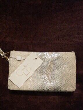 Mint Metallic Snake-Embossed Wristlet